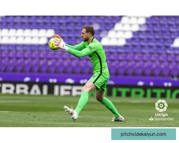 奥布拉克迎来欧战零封里程碑，状态稳健值得关注